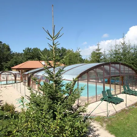 Chalet Dahlia Pour 12 Prix Semaine شاليه Blavignac